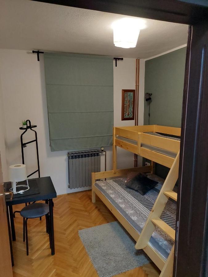 Apartman Hana Apartment Drežnik Grad Екстериор снимка